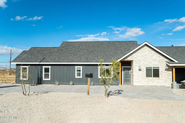 $1,675,000 | 775 North Verde Heights Drive, Cottonwood, AZ 86326