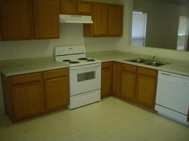 9716 West Cordes Road Tolleson, AZ 85353 - Photo 3 of 5 Kitchen