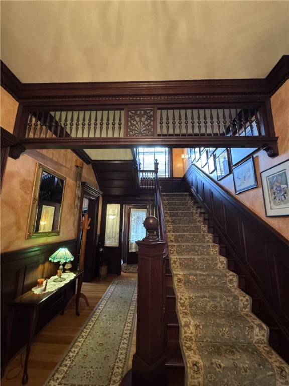 911 West Main Street Smethport, PA 16749 - Photo 28 of 50 Main stairway and hallway