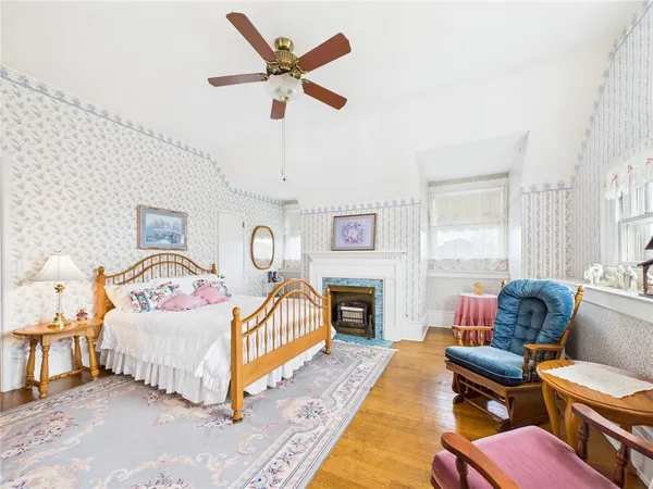 $679,900 | 911 West Main Street, Smethport, PA 16749