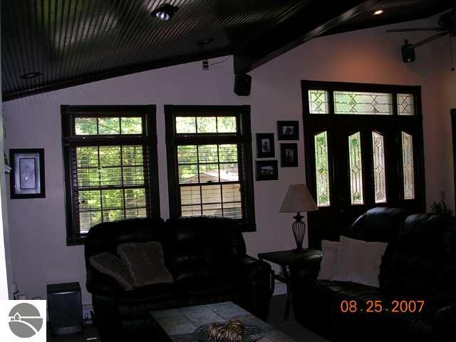 2863 Holiday Pines Road Traverse City, MI 49686 - Photo 2 of 9 1688914-1.JPG