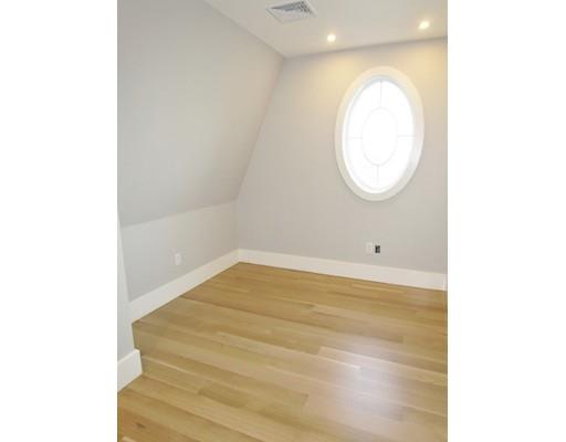 1 Crescent Avenue Scituate, MA 02066 - Photo 25 of 41