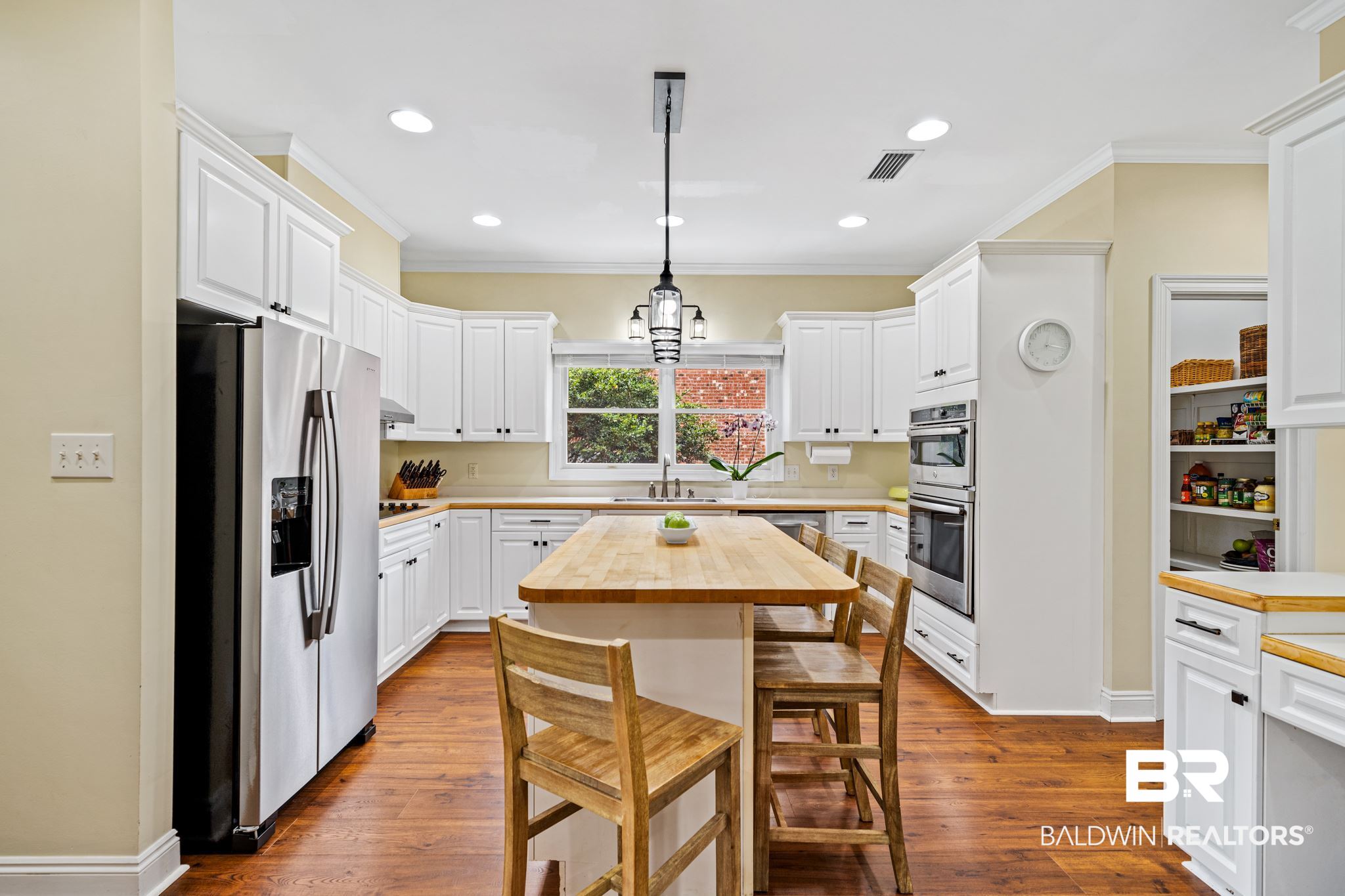 9800 Aspen Circle Daphne, AL 36527 - Photo 15 of 36 Kitchen with Butcher Bloc