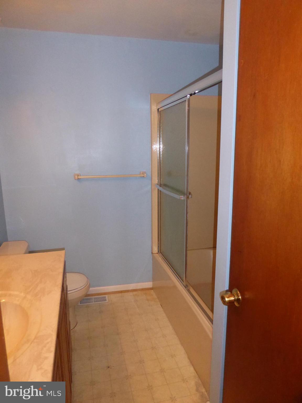 6223 Sumerduck Road Remington, VA 22734 - Photo 15 of 19 bath has a laundry chute