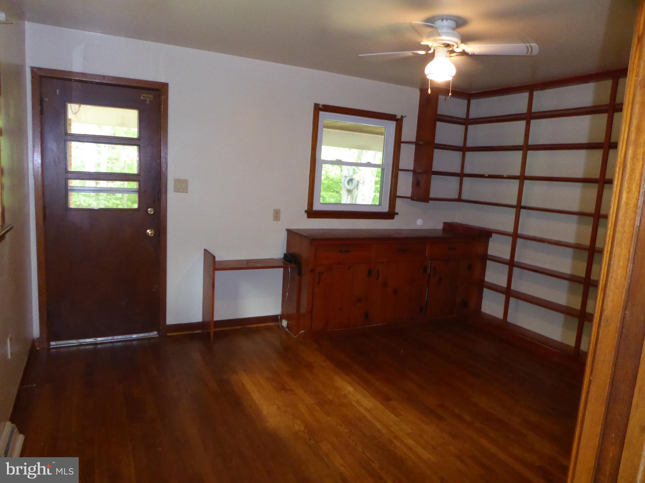 6223 Sumerduck Road Remington, VA 22734 - Photo 16 of 19 Office with side entrance