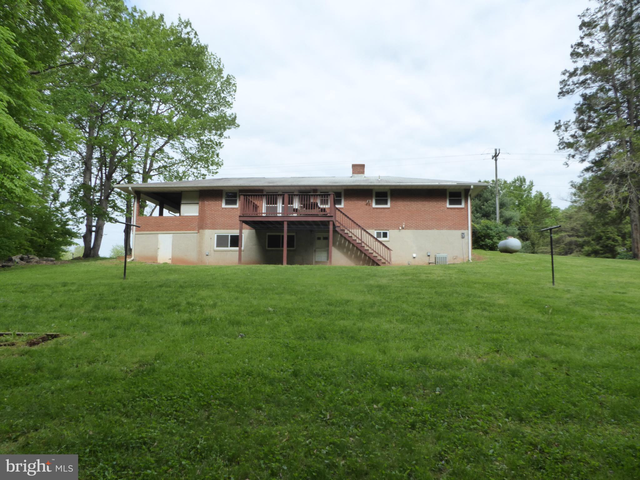 6223 Sumerduck Road Remington, VA 22734 - Photo 3 of 19 Almost an acre that backs to parkland