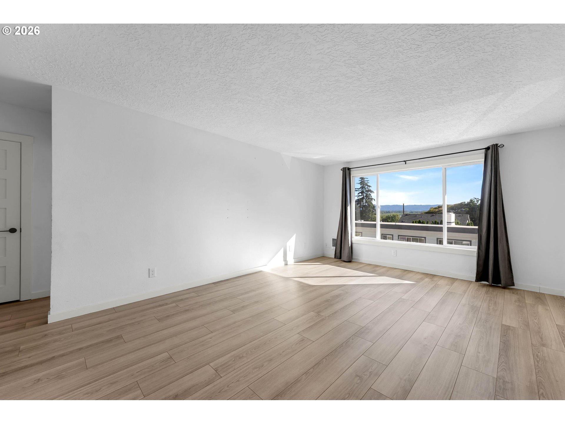 2102 Kelly Road, Unit 15 Vancouver, WA 98665 - Photo 3 of 25 Gallery Image 3