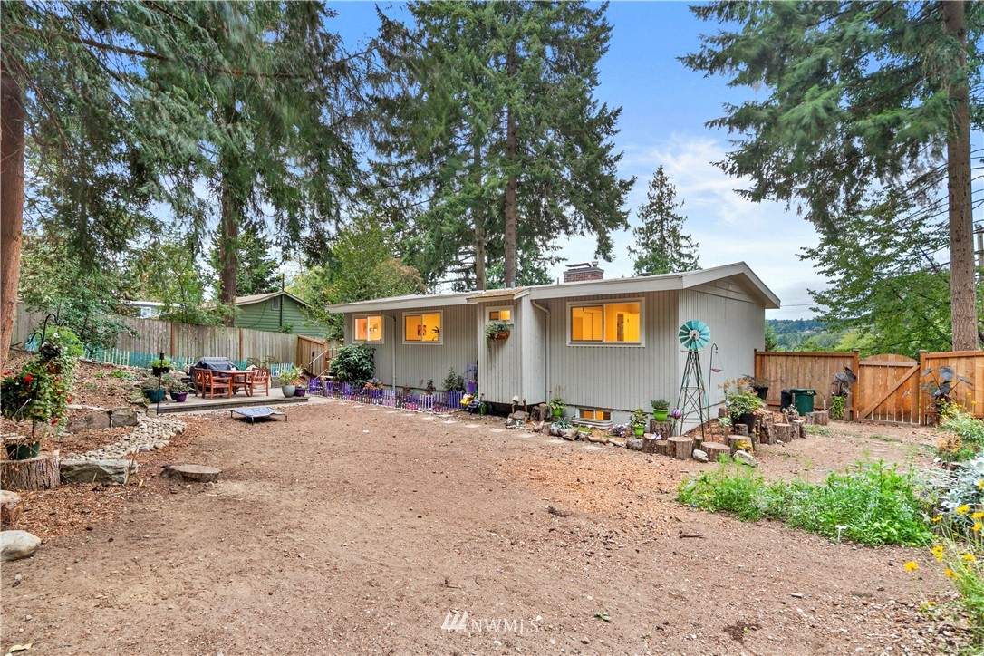 23903 7th Avenue West Bothell, WA 98021 - Photo 28 of 36