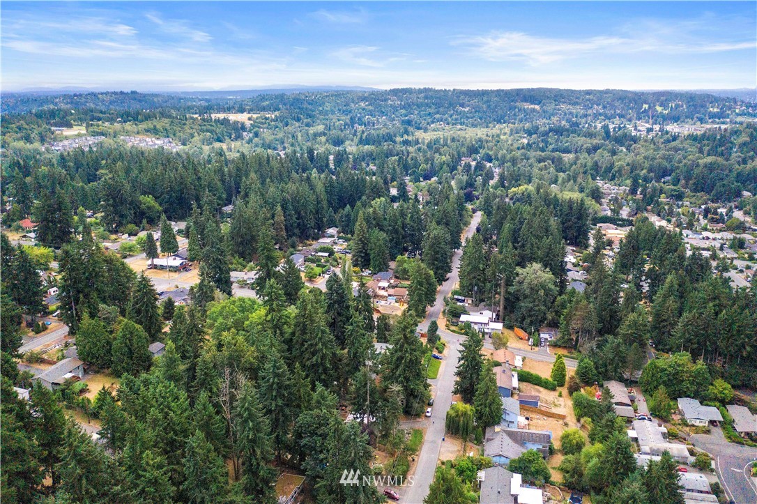 23903 7th Avenue West Bothell, WA 98021 - Photo 33 of 36
