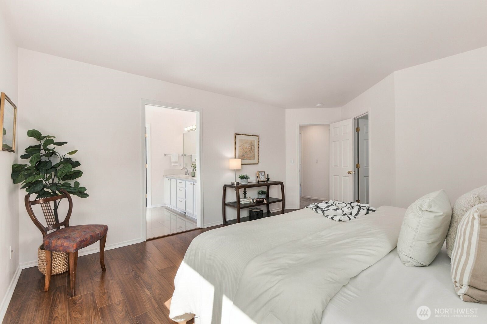 5622 46th Avenue Southwest Seattle, WA 98136 - Photo 19 of 40 Gallery Image 19