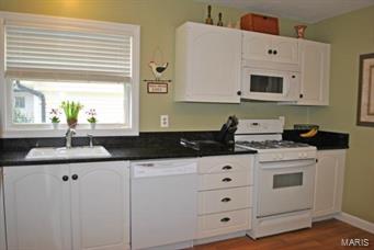 2314 Blue Hill Road Chesterfield, MO 63017 - Photo 11 of 23 Gallery Image 11
