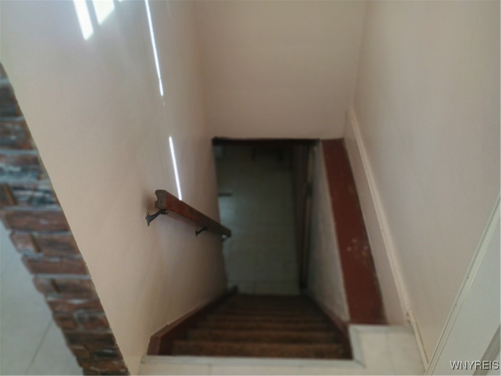 559 31st Street Niagara Falls, NY 14301 - Photo 16 of 23