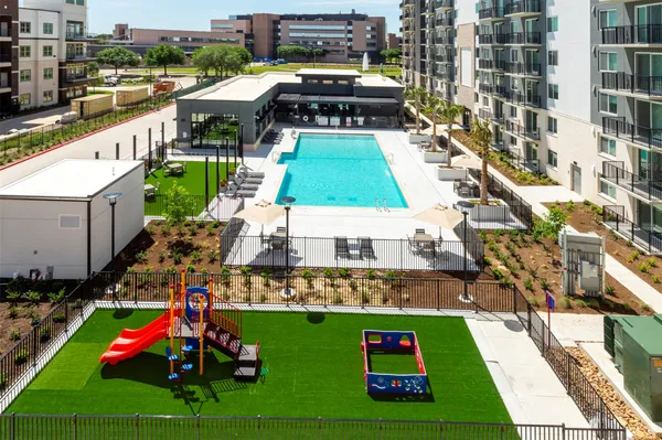 $1,309 | 18036 Park Row Drive, Unit 3410, Houston, TX 77084