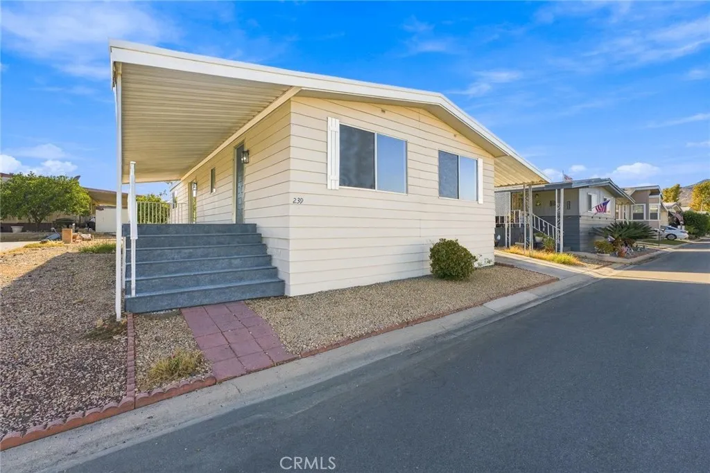 4000 Pierce Street, Unit 239 Riverside, CA 92505 - Photo 3 of 36 Gallery Image 3