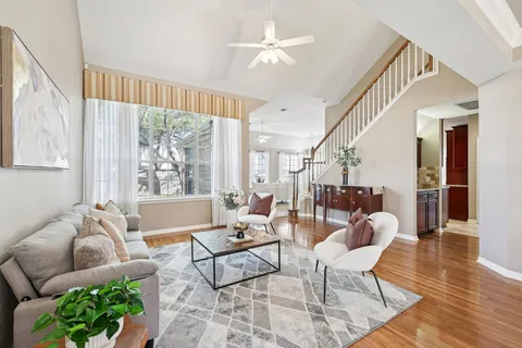 $575,000 | 2304 Oak Springs Cove, Round Rock, TX 78681