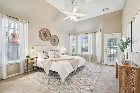 $575,000 | 2304 Oak Springs Cove, Round Rock, TX 78681