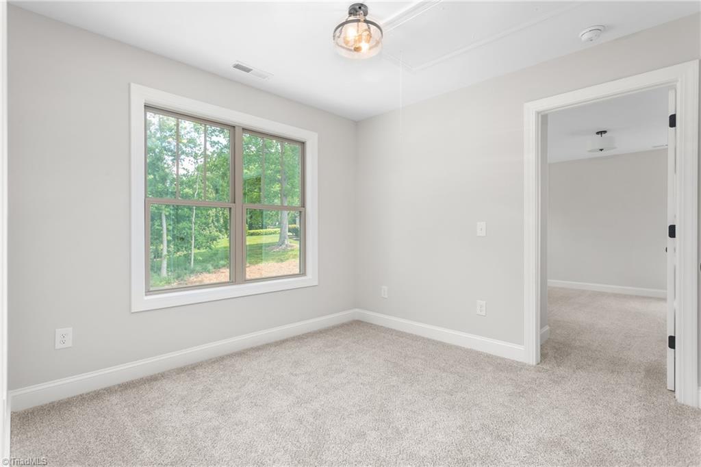 2202 Delaine Point High Point, NC 27265 - Photo 30 of 35 Gallery Image 30