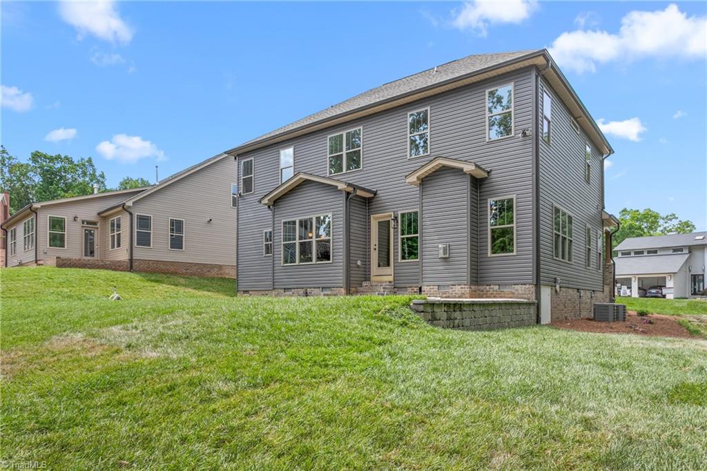 2202 Delaine Point High Point, NC 27265 - Photo 34 of 35 Gallery Image 34