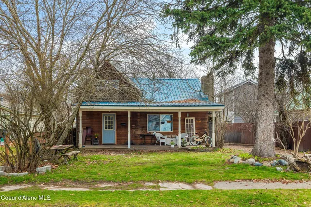 $424,999 | 329 South Florence Avenue, Sandpoint, ID 83864