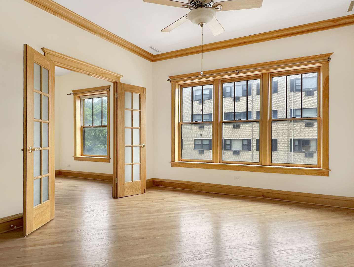 6741 North Sheridan Road, Unit 2S Chicago, IL 60626 - Photo 6 of 7