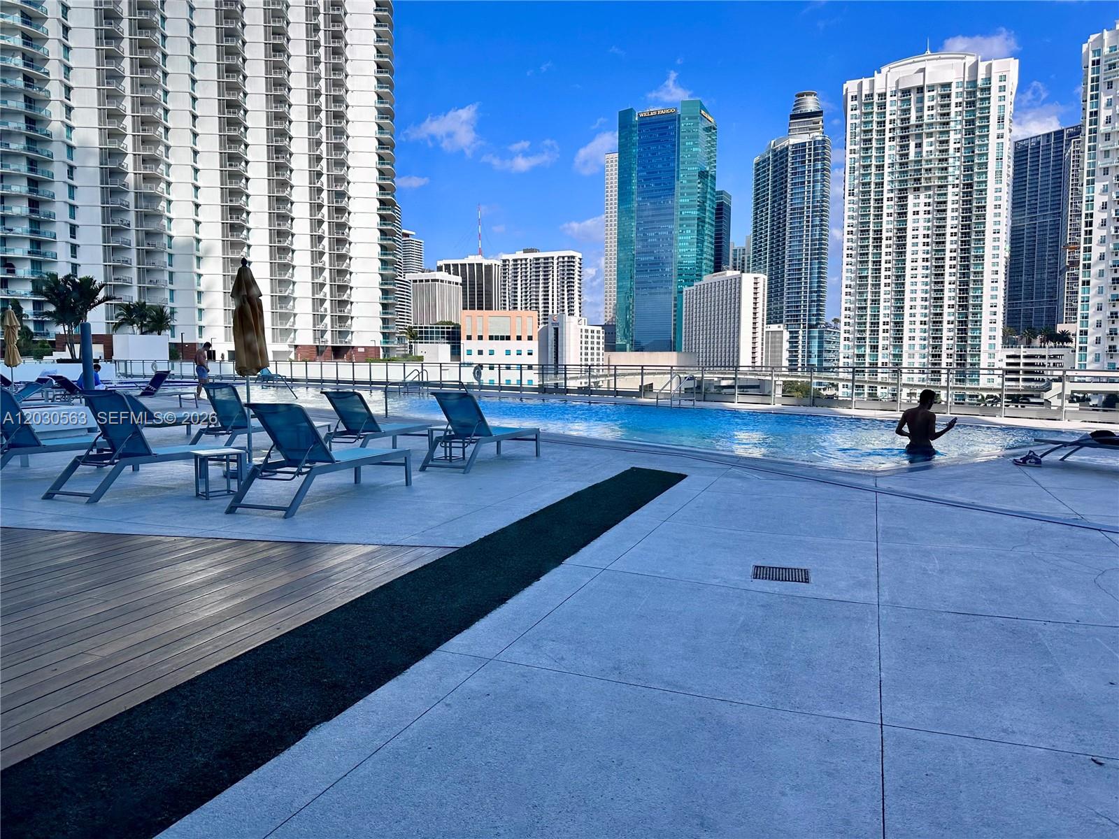 92 Southwest 3rd Street, Unit 4111 Miami, FL 33130 - Photo 39 of 50