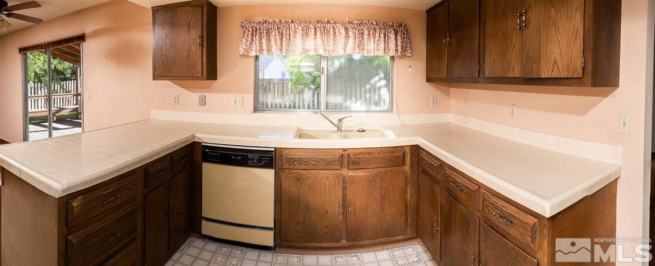 4055 Bolivar Court Reno, NV 89502 - Photo 9 of 25 Photo 9