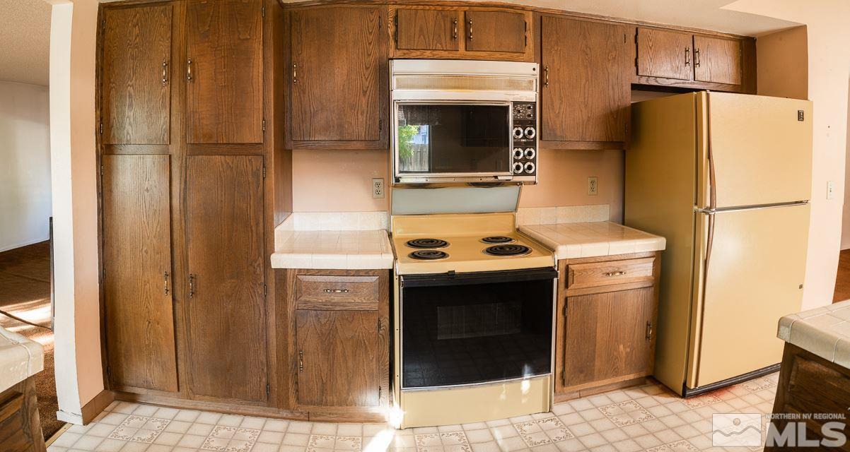 4055 Bolivar Court Reno, NV 89502 - Photo 10 of 25 Photo 10