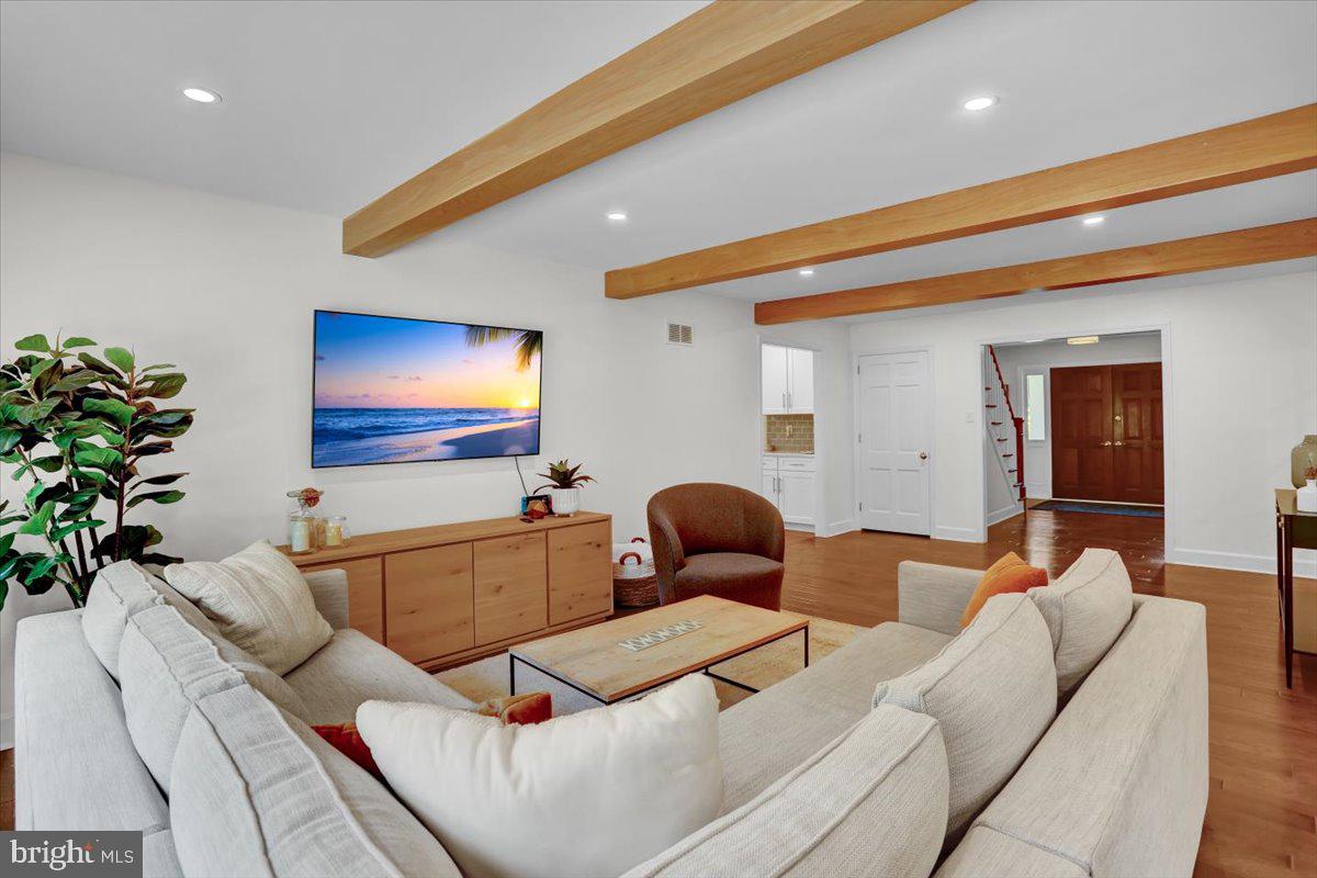1420 Valley Road Lancaster, PA 17603 - Photo 11 of 55 Gallery Image 11