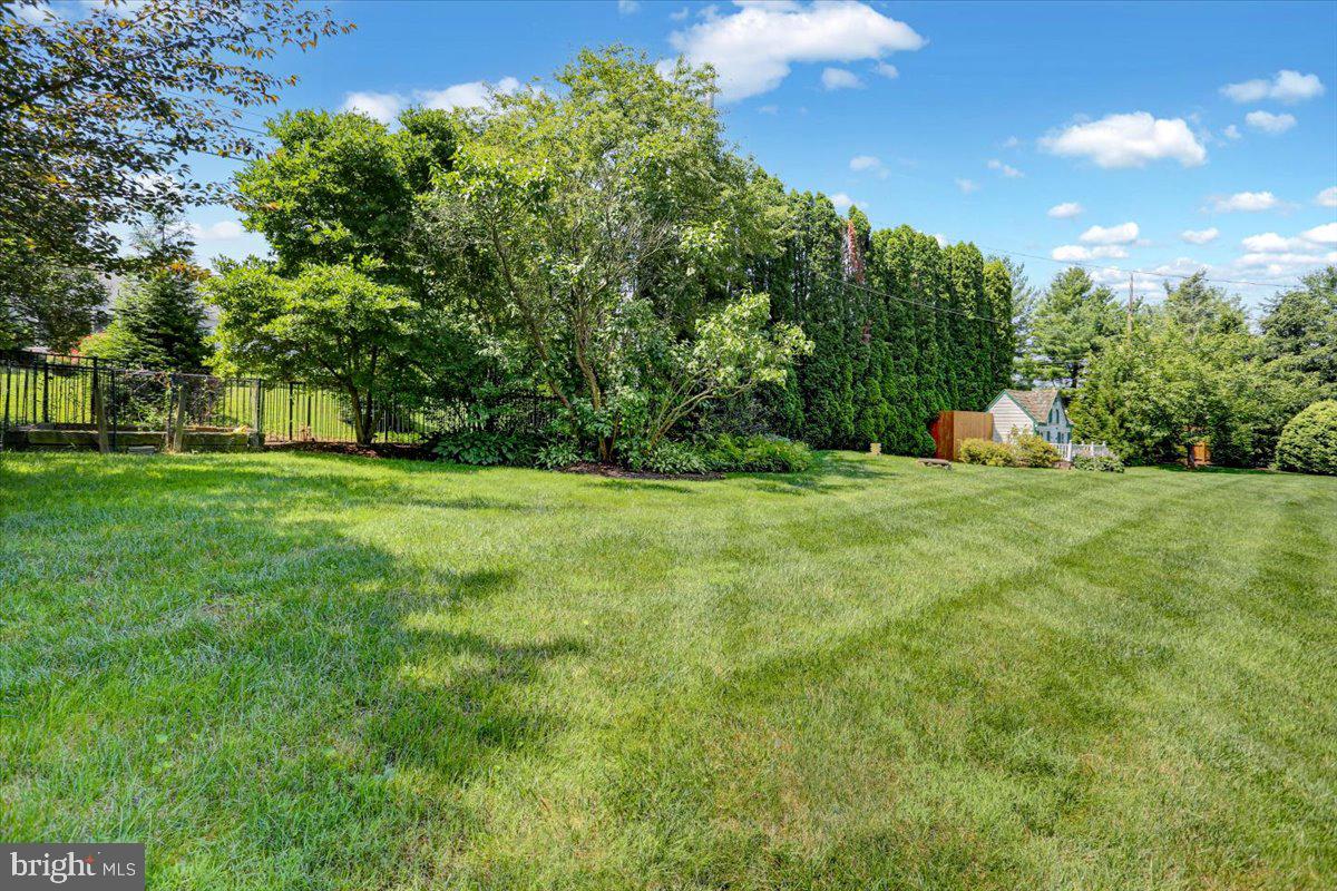 1420 Valley Road Lancaster, PA 17603 - Photo 43 of 55 Gallery Image 43