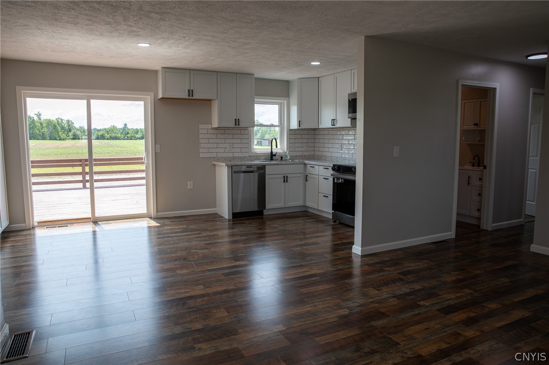 5484 Spring Road Verona, NY 13478 - Photo 2 of 22