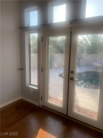 $3,650 | 2042 Poetry Avenue, Henderson, NV 89052