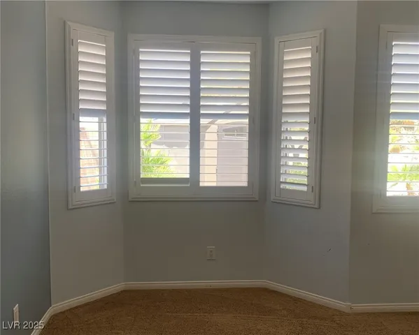 $3,650 | 2042 Poetry Avenue, Henderson, NV 89052