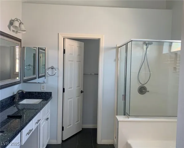 $3,650 | 2042 Poetry Avenue, Henderson, NV 89052