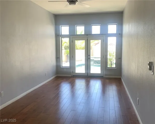 $3,650 | 2042 Poetry Avenue, Henderson, NV 89052