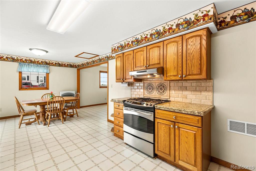 1951 Ida Maybee Road Monroe, MI 48162 - Photo 25 of 40