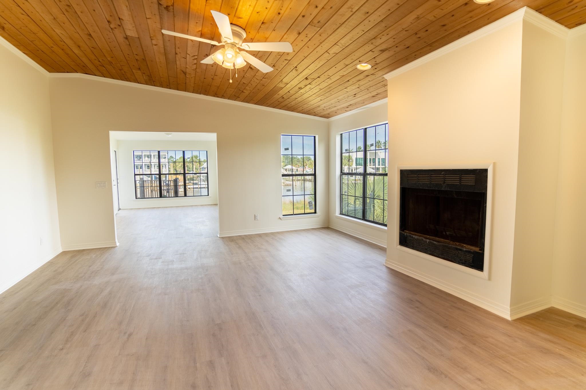 3800 Jubilee Point Road Orange Beach, AL 36561 - Photo 5 of 14 Living Room