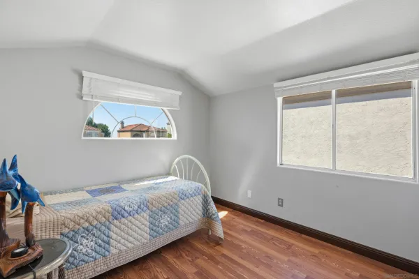 $989,000 | 1528 Via Otano, Oceanside, CA 92056
