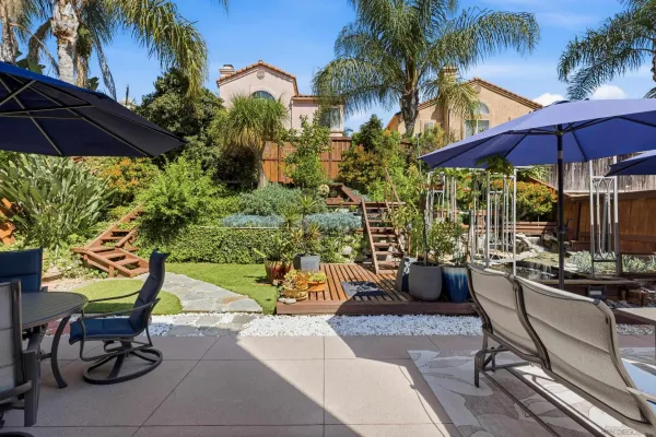 $989,000 | 1528 Via Otano, Oceanside, CA 92056