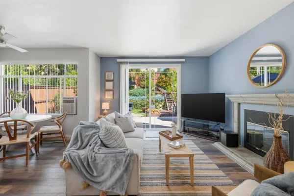 $989,000 | 1528 Via Otano, Oceanside, CA 92056