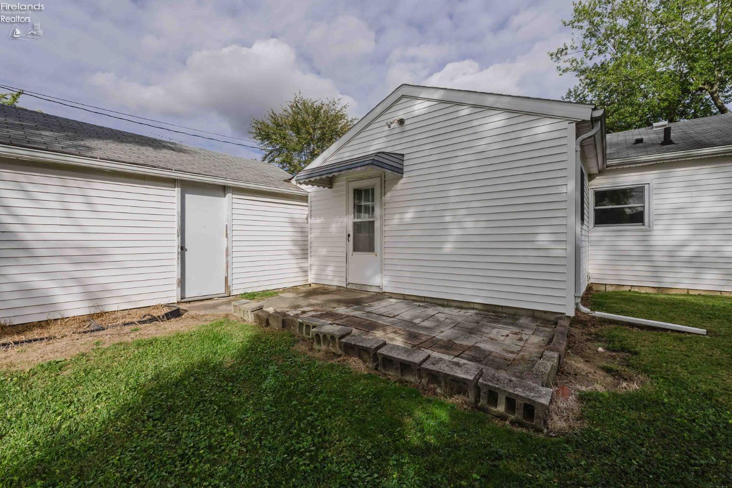 520 Everett Road Fremont, OH 43420 - Photo 8 of 36 Gallery Image 8