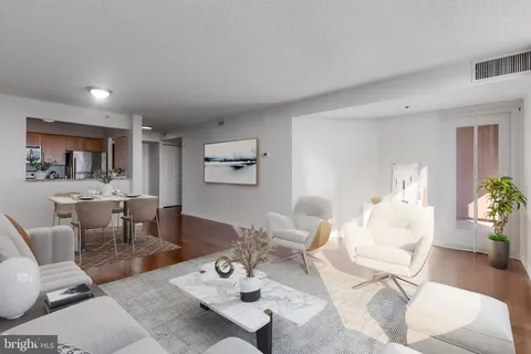 $325,000 | 10101 Grosvenor Place, Unit 2008, Rockville, MD 20852