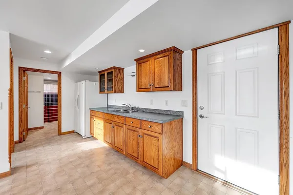 $999,900 | 4207 Lost Dauphin Road, Wrightstown, WI 54180