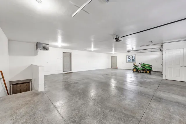 $1,150,000 | 4207 Lost Dauphin Road, Wrightstown, WI 54180