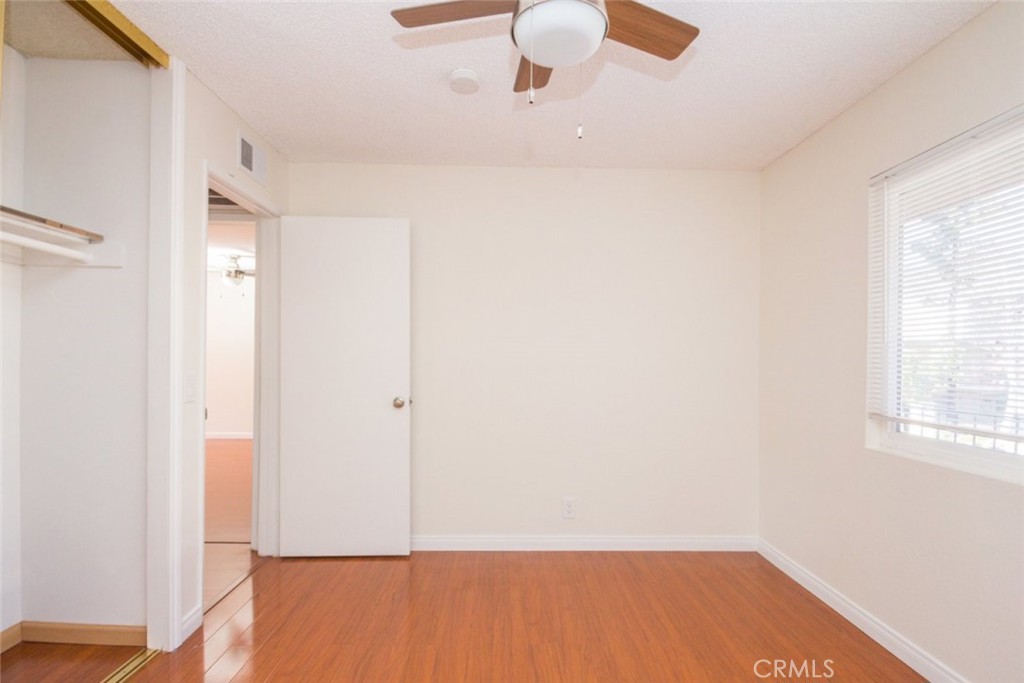 2940 North Verdugo Road, Unit 321 Glendale, CA 91208 - Photo 15 of 38 a view of room