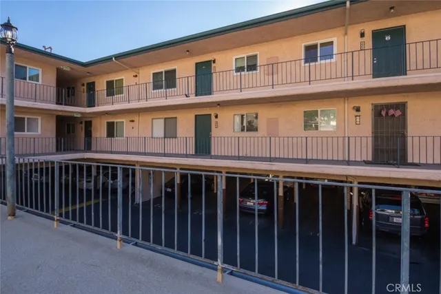 $3,000 | 2940 North Verdugo Road, Unit 321, Glendale, CA 91208