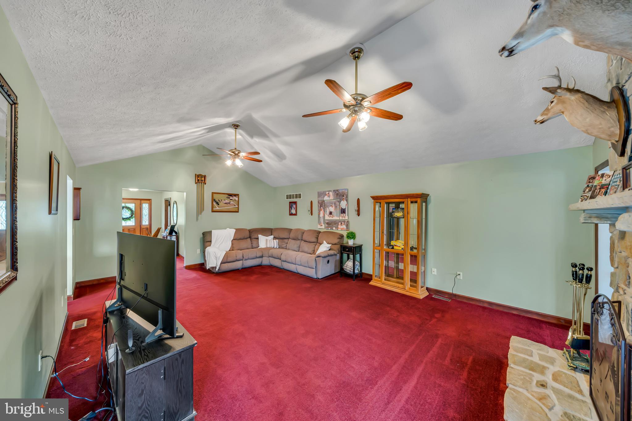 284 Little New York Road Rising Sun, MD 21911 - Photo 18 of 62 Vaulted ceiling’s