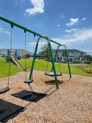 $2,400 | 8684 Canyon Creek Trail, Parrish, FL 34219