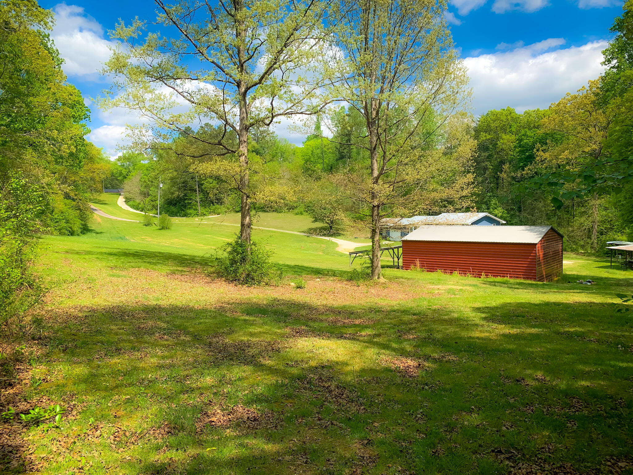 7504 Moses Road Hixson, TN 37343 - Photo 3 of 16 IMG_4070