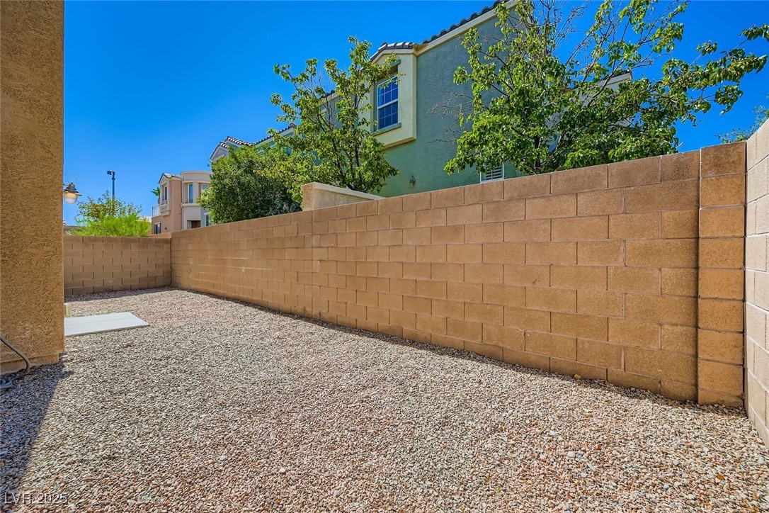 7609 Seda Court Las Vegas, NV 89149 - Photo 32 of 35