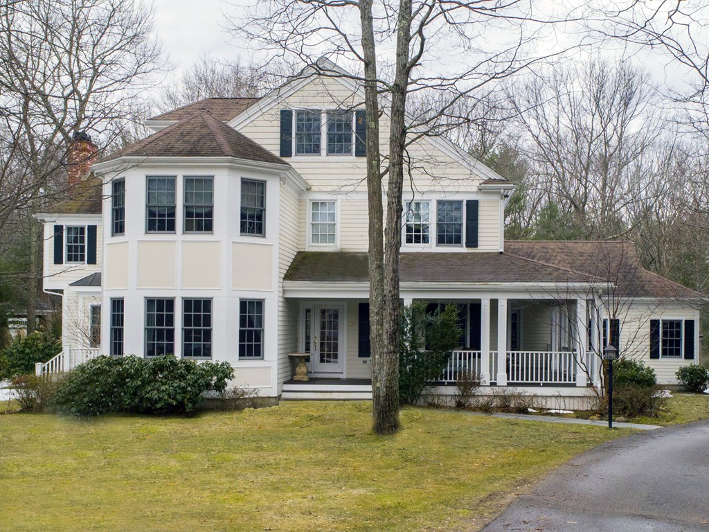 130 Beard Way Needham, MA 02492 - Photo 1 of 22 Gallery Image 1